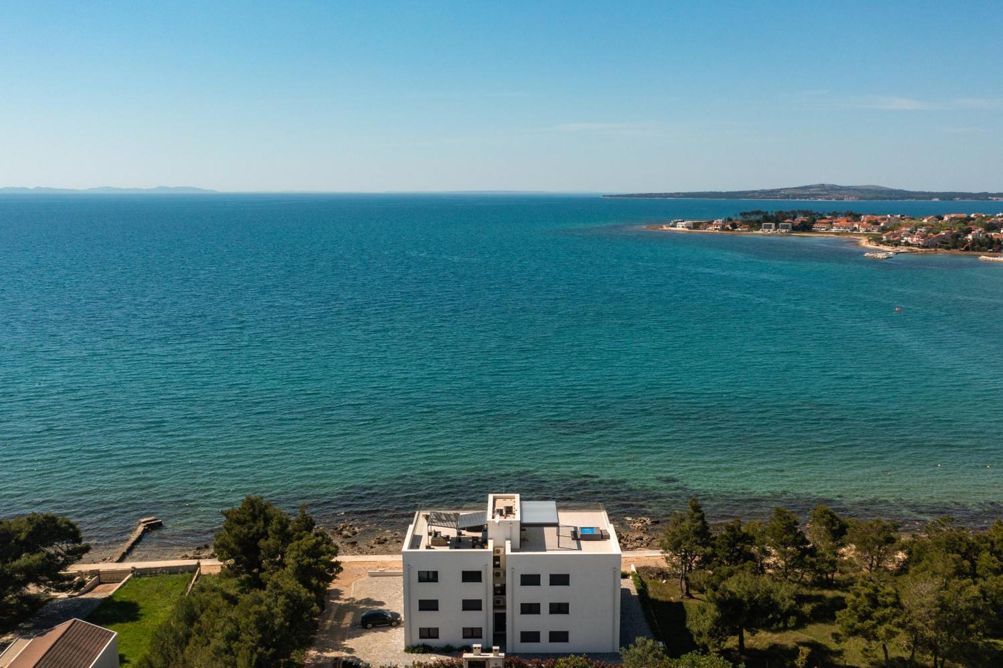 Aqua Blue By Belmont Realty Lägenhet Privlaka  Exteriör bild